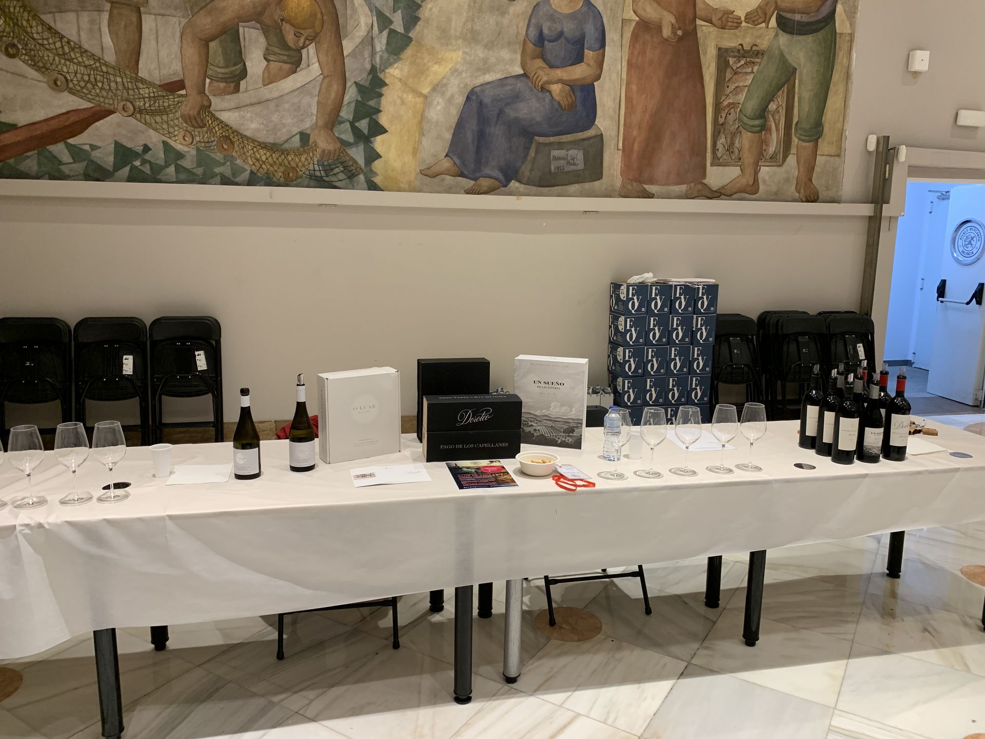 Presentación de los vinos.jpg