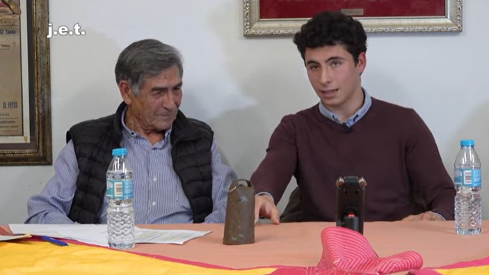 Captura de pantalla 2025-12-22 003528.jpg