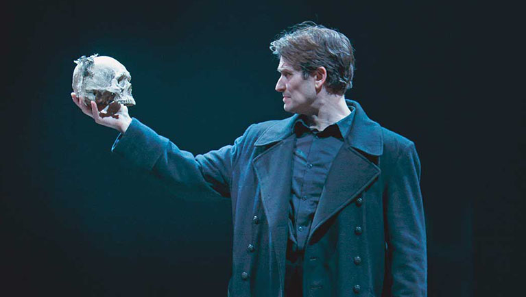 Hamlet De Shakespeare Ser O No Ser La Cuestión Sobre Hamlet